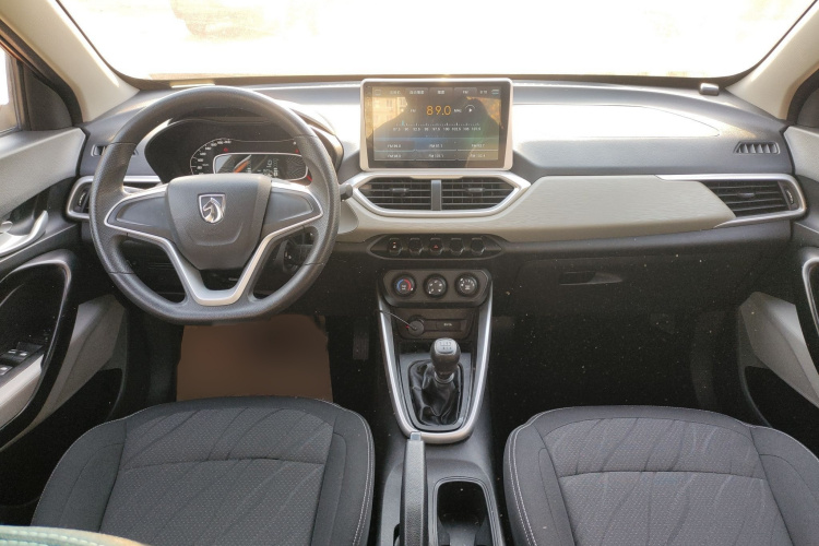 宝骏510 2017款 1.5L 手动舒适型中控内饰7002