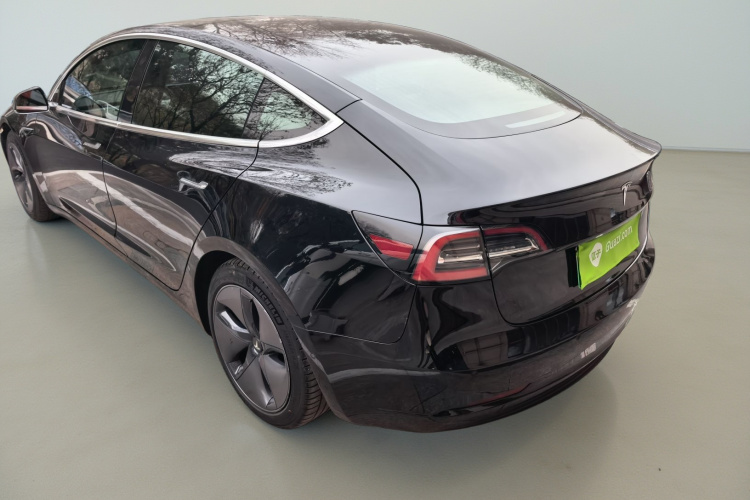 特斯拉 Model 3 2020款 标准续航后驱升级版车身外观5