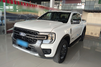 福特 游骑侠Ranger 2023款 野地四驱自动版 汽油