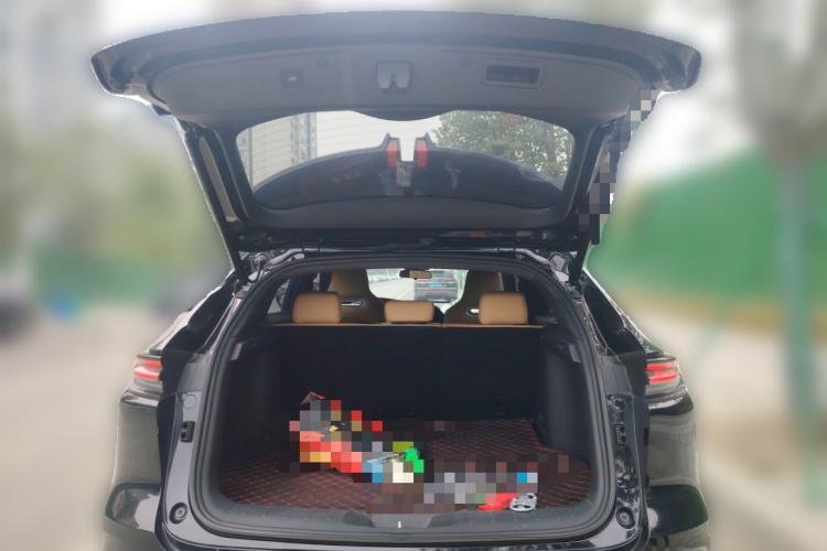 长安UNI-K 2021款 2.0T 卓越型中控内饰23