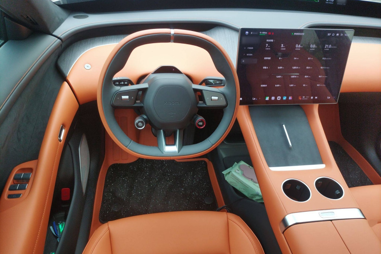 小米汽车 小米YU7 2025款 超长续航高性能四驱Max版中控内饰13