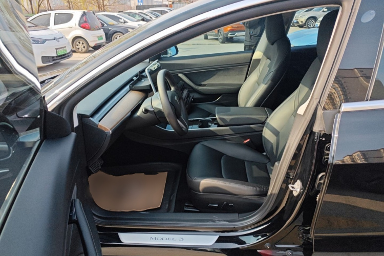 特斯拉 Model 3 2020款 改款 标准续航后驱升级版局部细节19