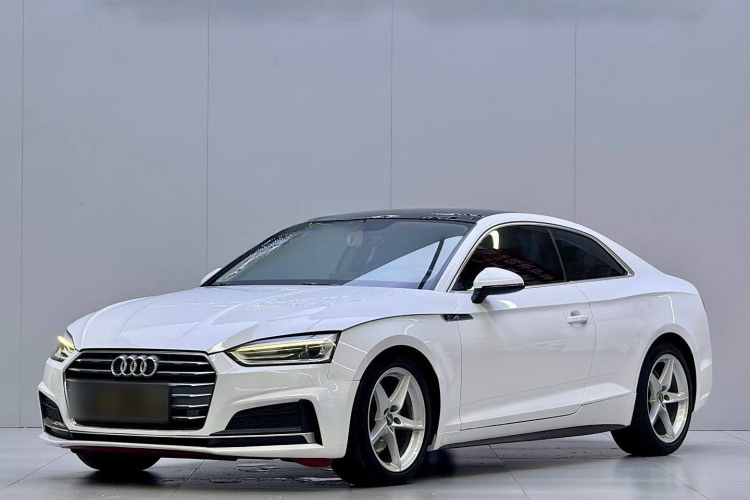 奥迪A5 2017款 Coupe 40 TFSI 时尚型车身外观1