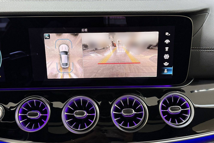 奔驰 2023款 AMG GT 50 四门跑车中控内饰7004