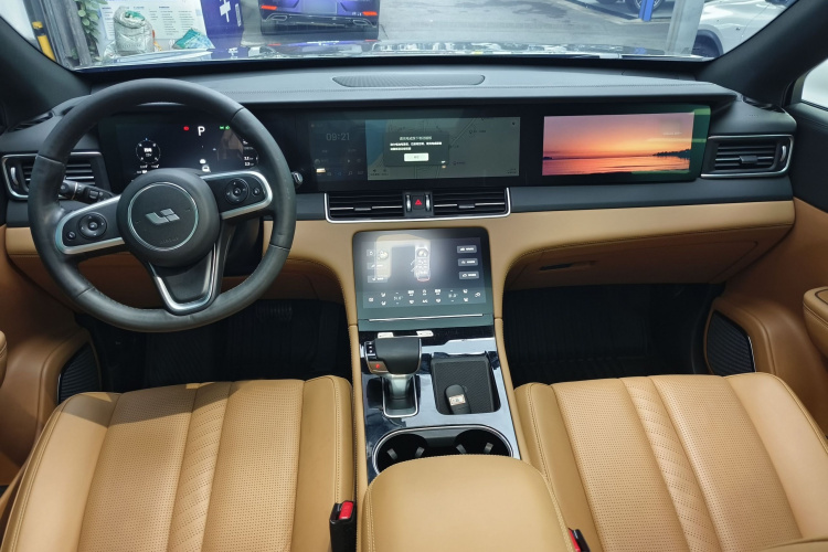 理想汽车 理想ONE 2020款 增程6座版中控内饰7002