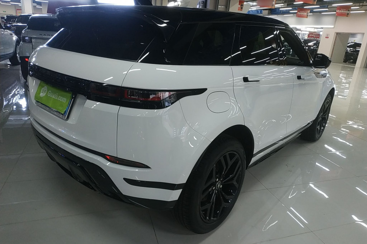 路虎 揽胜极光 2020款 249PS R-DYNAMIC S 曜黑运动科技版车身外观7