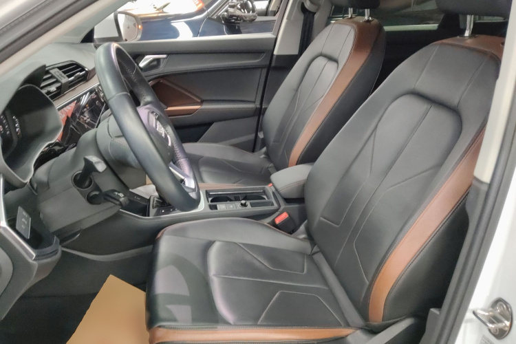 奥迪Q3 2019款 35 TFSI 时尚致雅型局部细节19