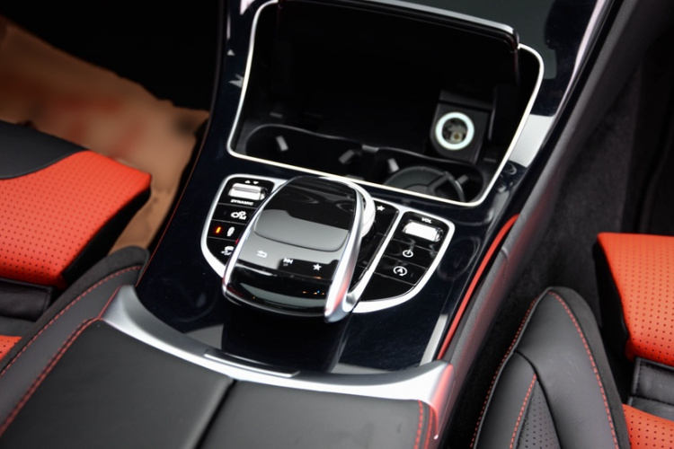 奔驰C级AMG 2017款 AMG C 63中控内饰7011