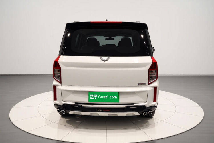 五菱汽车 五菱宏光PLUS 2019款 1.5T 手动舒适型 7座车身外观6