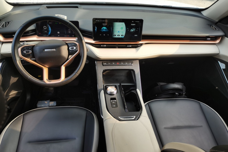 哈弗H6 2021款 第三代 1.5T 自动两驱Supreme中控内饰7002