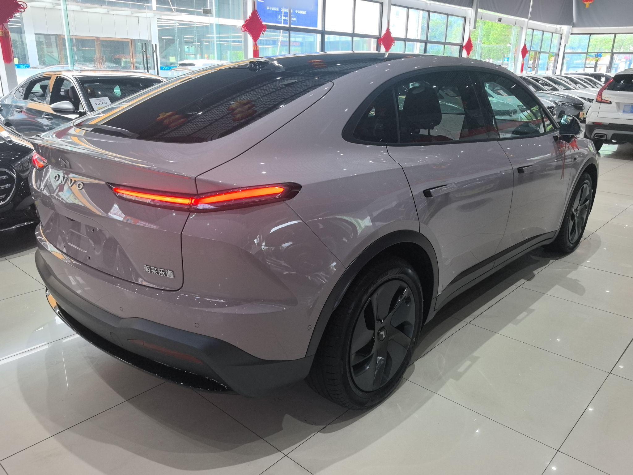 乐道L60 2024款 60kWh 后驱版