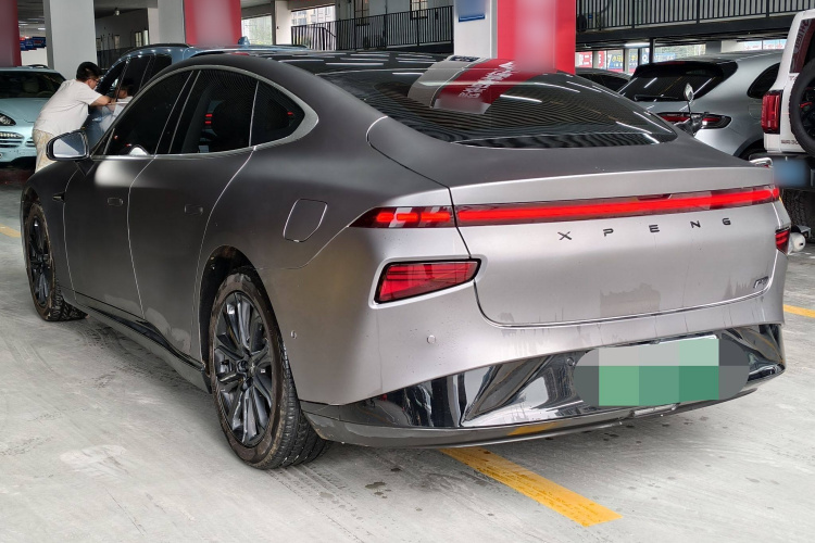 小鹏P7 2020款 670N车身外观6005