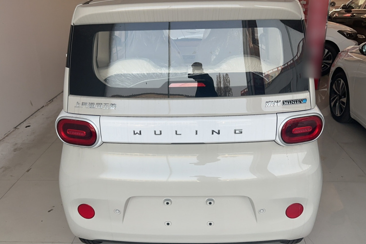 五菱汽车 宏光MINIEV 2024款 第三代 215km 青春版车身外观6004