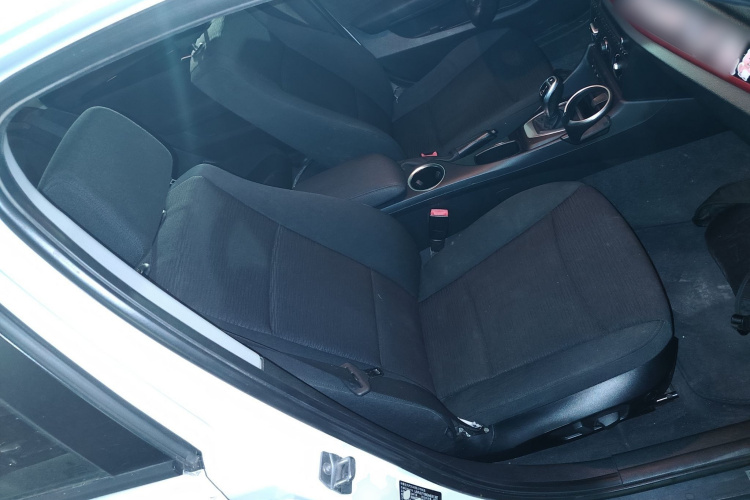 宝马X1 2015款 sDrive18i 时尚晋级版局部细节41