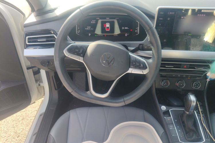 大众 朗逸 2023款 1.5L 自动五百万版中控内饰13