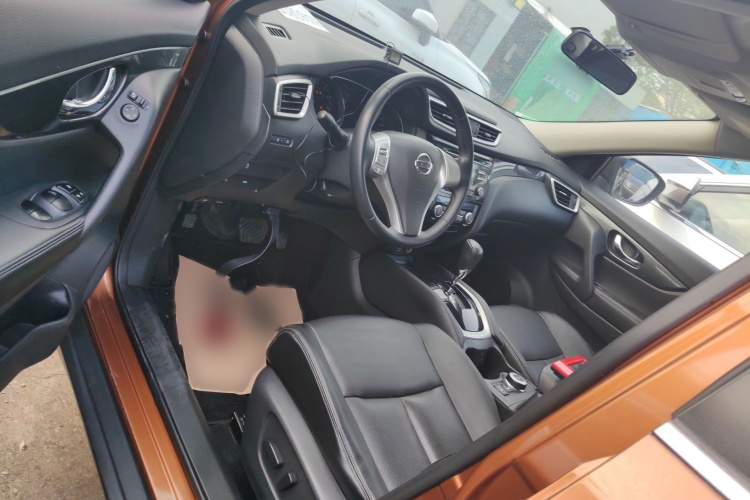 日产 奇骏 2014款 2.5L CVT领先版 4WD局部细节19