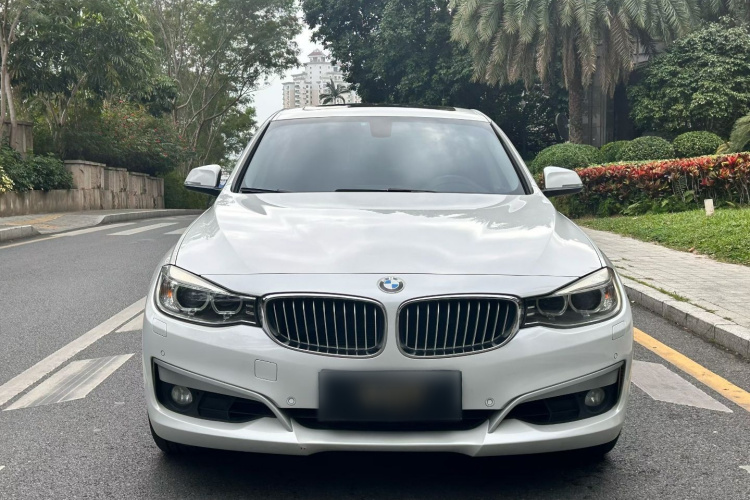 宝马3系GT 2013款 328i 风尚设计套装车身外观6001