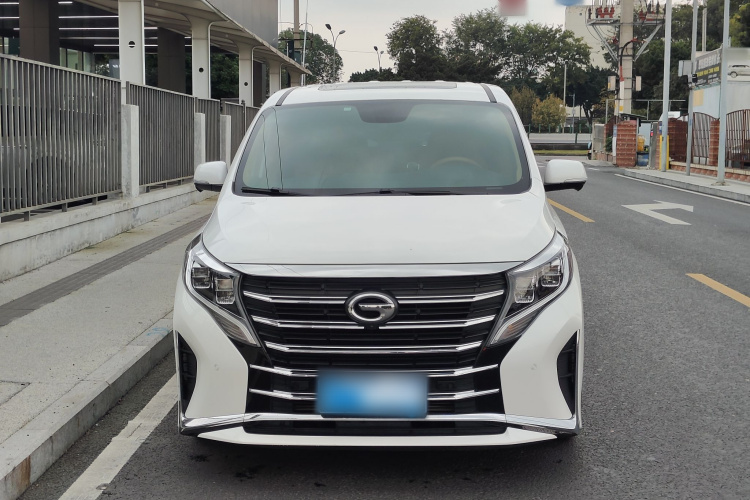 广汽传祺 传祺M8 2021款 领秀系列 390T 至尊版车身外观6007