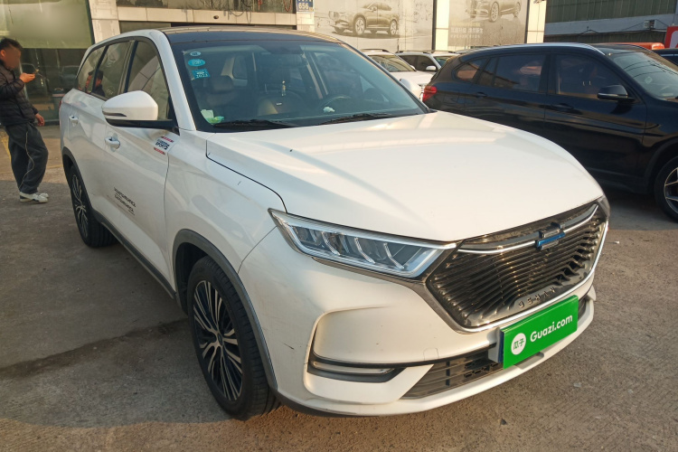 长安欧尚X7 2020款 1.5T 自动豪华型车身外观3