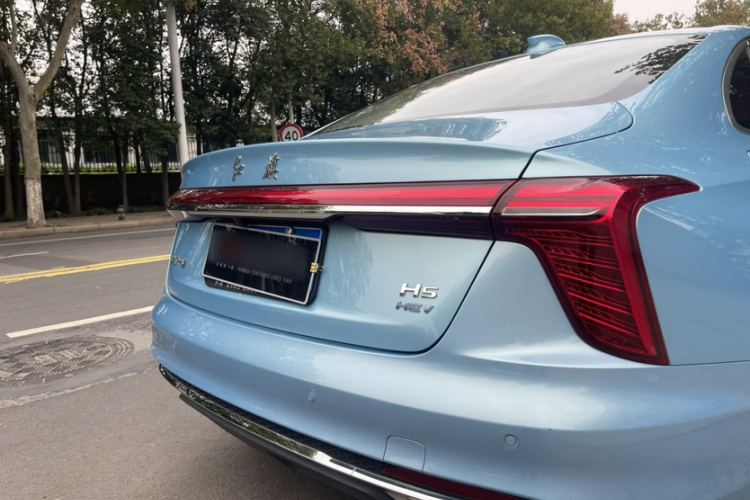 红旗H5 2024款 1.5T HEV智联旗畅版车身外观6001