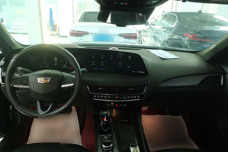 凯迪拉克CT5 2024款 28T 豪华型Pro中控内饰7002