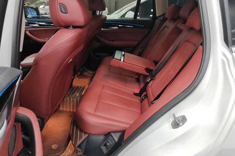 宝马iX3 2024款 领先型中控内饰21