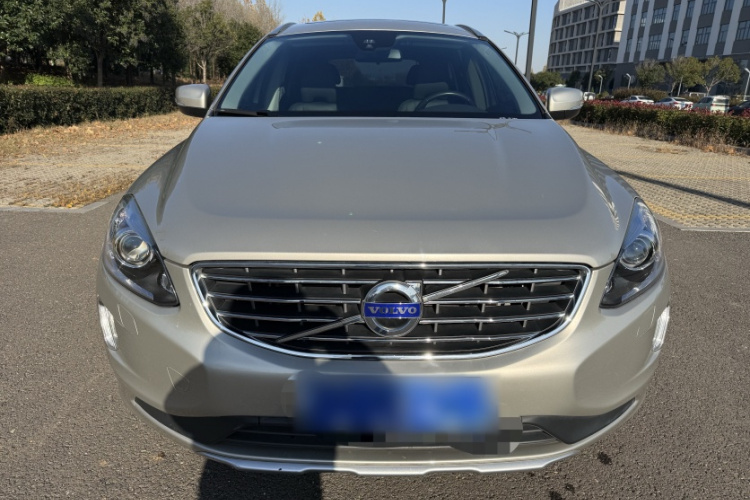 沃尔沃XC60 2017款 T5 智行升级版车身外观6003