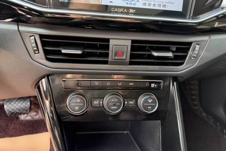 大众 探岳 2019款 330TSI 两驱豪华型 国VI中控内饰7001