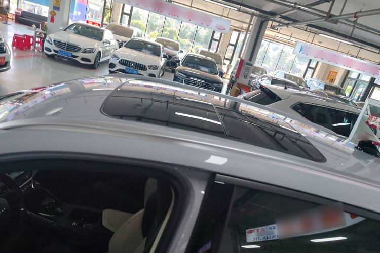 领克06 EM-P 2022款 PHEV 84KM续航版 Pro车身外观57