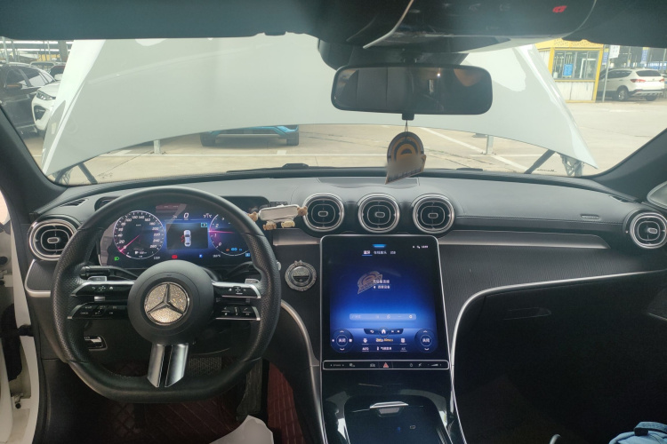 奔驰C级 2022款 C 200 L 运动版中控内饰7002