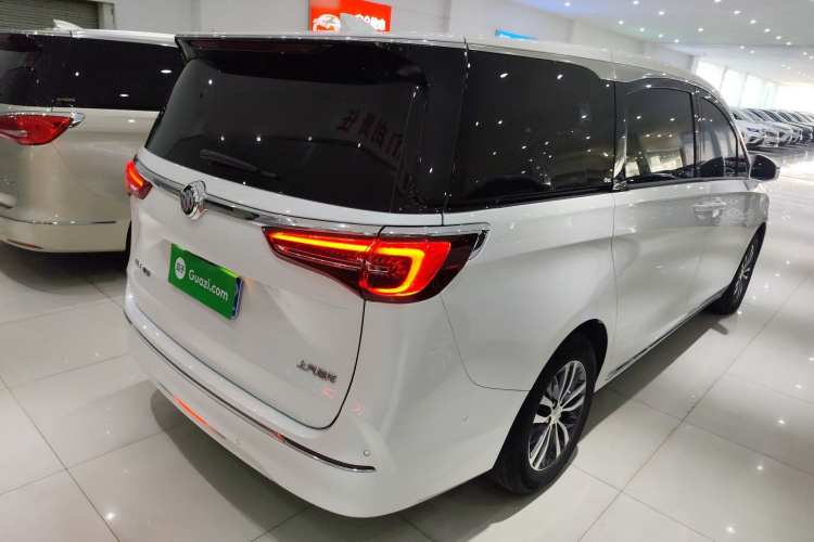 别克GL8 2023款 ES陆尊 尊享型车身外观7