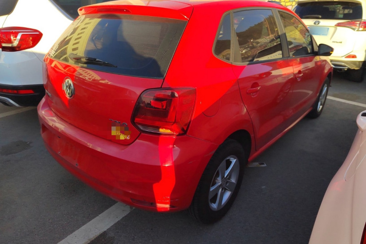 大众 Polo 2016款 1.4L 手动风尚型车身外观7