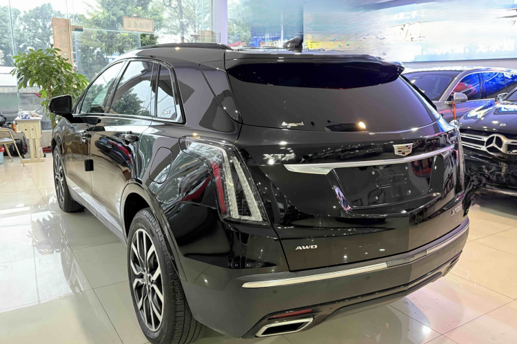凯迪拉克XT5 2022款 2.0T 四驱尊贵型车身外观6007