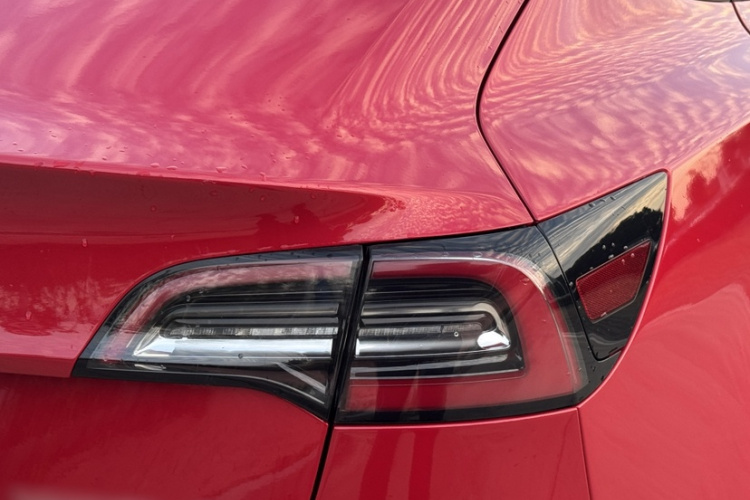 特斯拉 Model 3 2020款 改款 标准续航后驱升级版车身外观6009