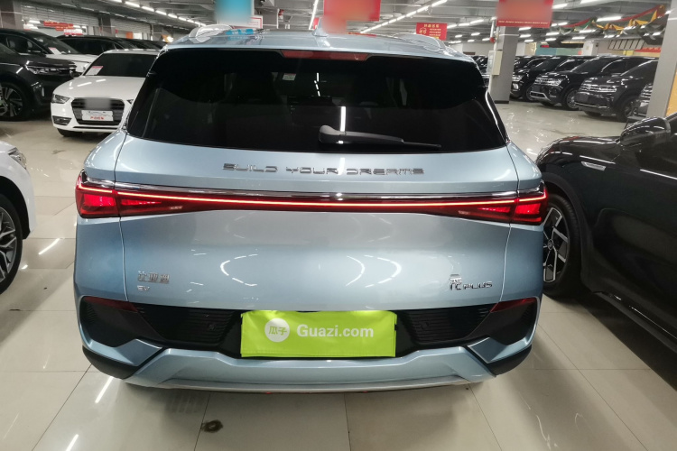 比亚迪 元PLUS 2023款 冠军版 510KM 卓越型车身外观6