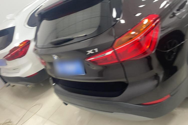 宝马X1 2016款 sDrive18Li 时尚型车身外观6004