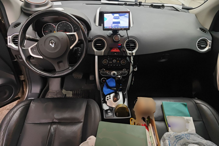 雷诺 科雷傲(进口) 2010款 2.5L 四驱舒适型中控内饰12