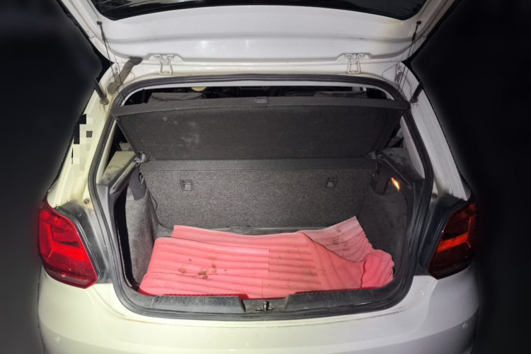 大众 Polo 2014款 1.4L 手动风尚版中控内饰23