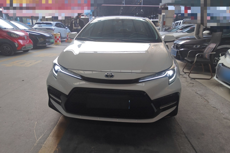 丰田 雷凌 2022款 双擎 1.8H E-CVT运动版车身外观6001