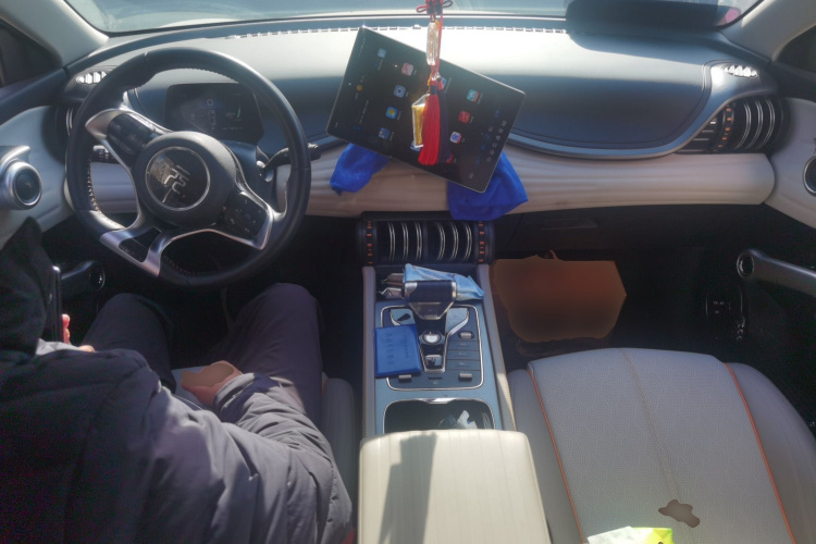 比亚迪 元PLUS 2024款 荣耀版 430KM 领先型中控内饰12