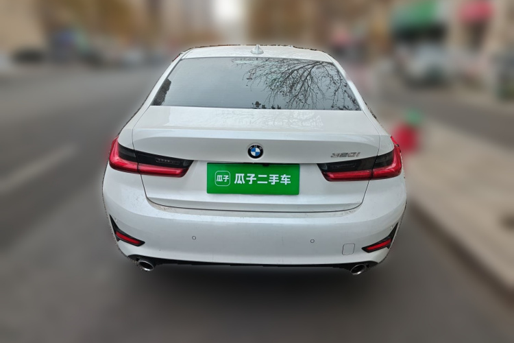 宝马3系 2021款 320i 运动套装车身外观6