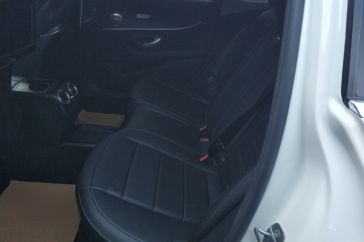 奔驰E级 2018款 E 200 L 运动型中控内饰7004