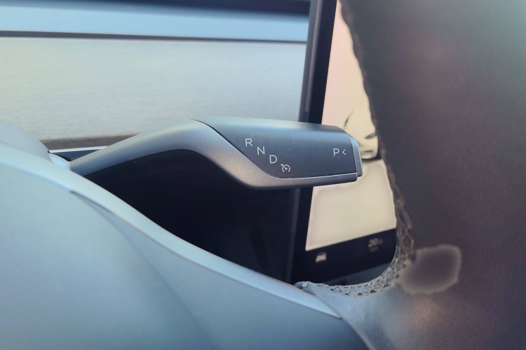 特斯拉 Model Y 2021款 长续航全轮驱动版局部细节18