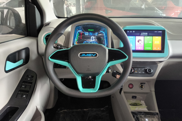 江铃集团新能源 易至EV2 2026款 PLUS+ 舒适型中控内饰13