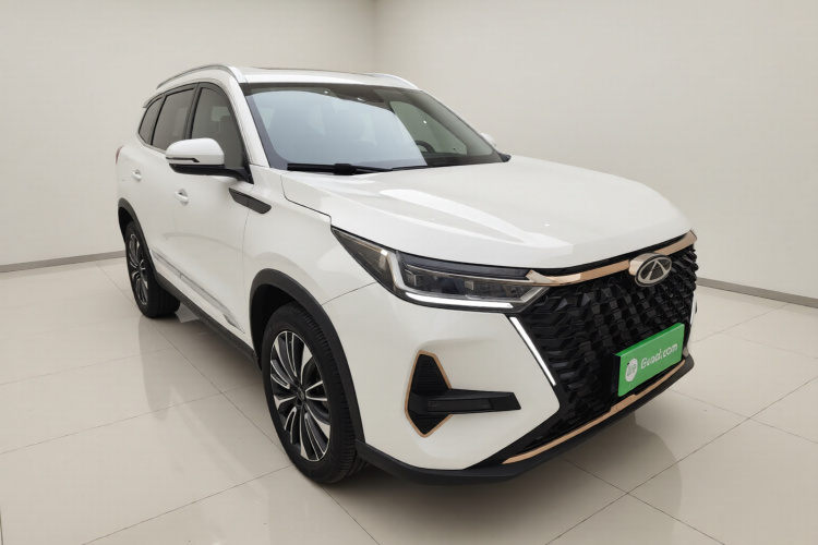 奇瑞 瑞虎8 PRO 2024款 冠军版 390T 两驱巅峰版 5座车身外观3