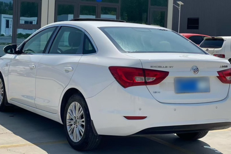 别克 英朗 2015款 15N 手动精英型车身外观6006