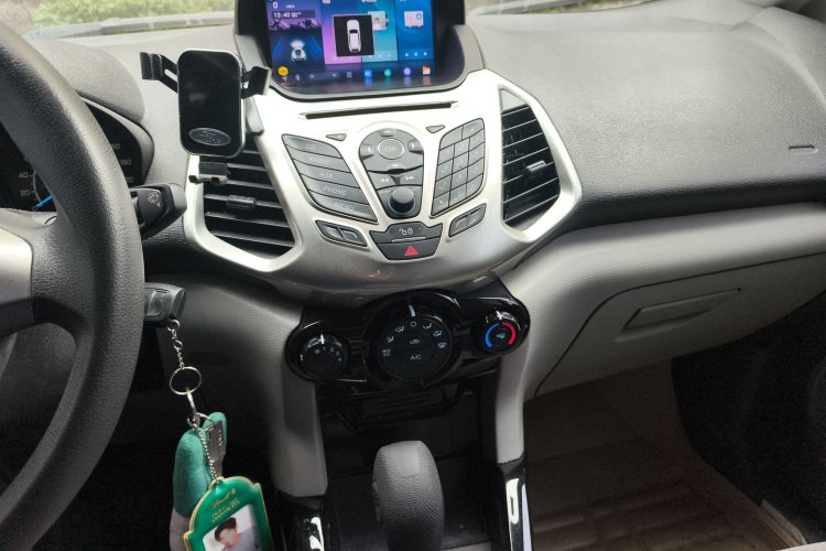 福特 翼搏 2013款 1.5L 自动风尚型局部细节16