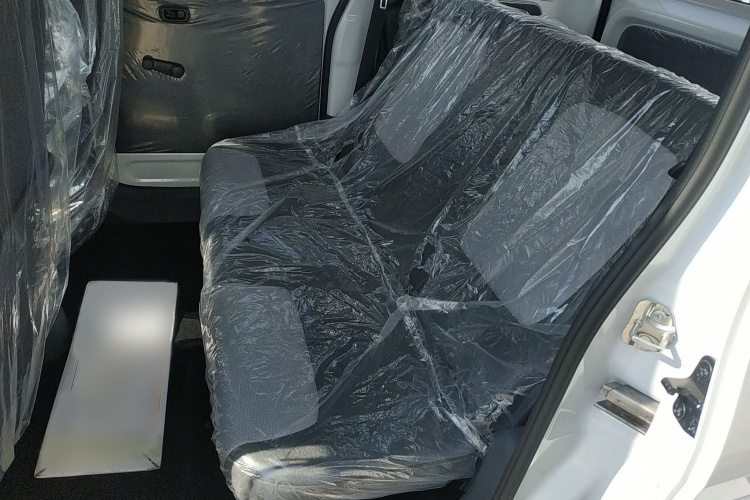 五菱汽车 五菱之光新能源 2025款 305km 进取型中控内饰7004