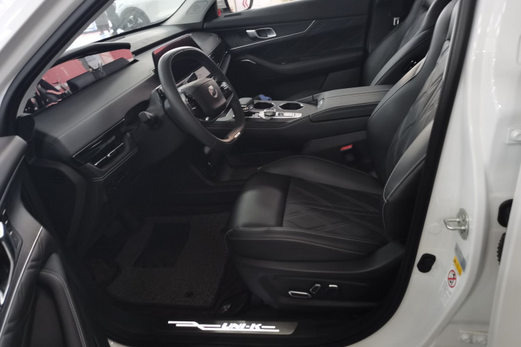 长安UNI-K 智电iDD 2024款 智电iDD 1.5T 135km智领型局部细节19