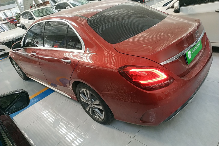 奔驰C级 2020款 改款 C 200 L 时尚型运动版车身外观4